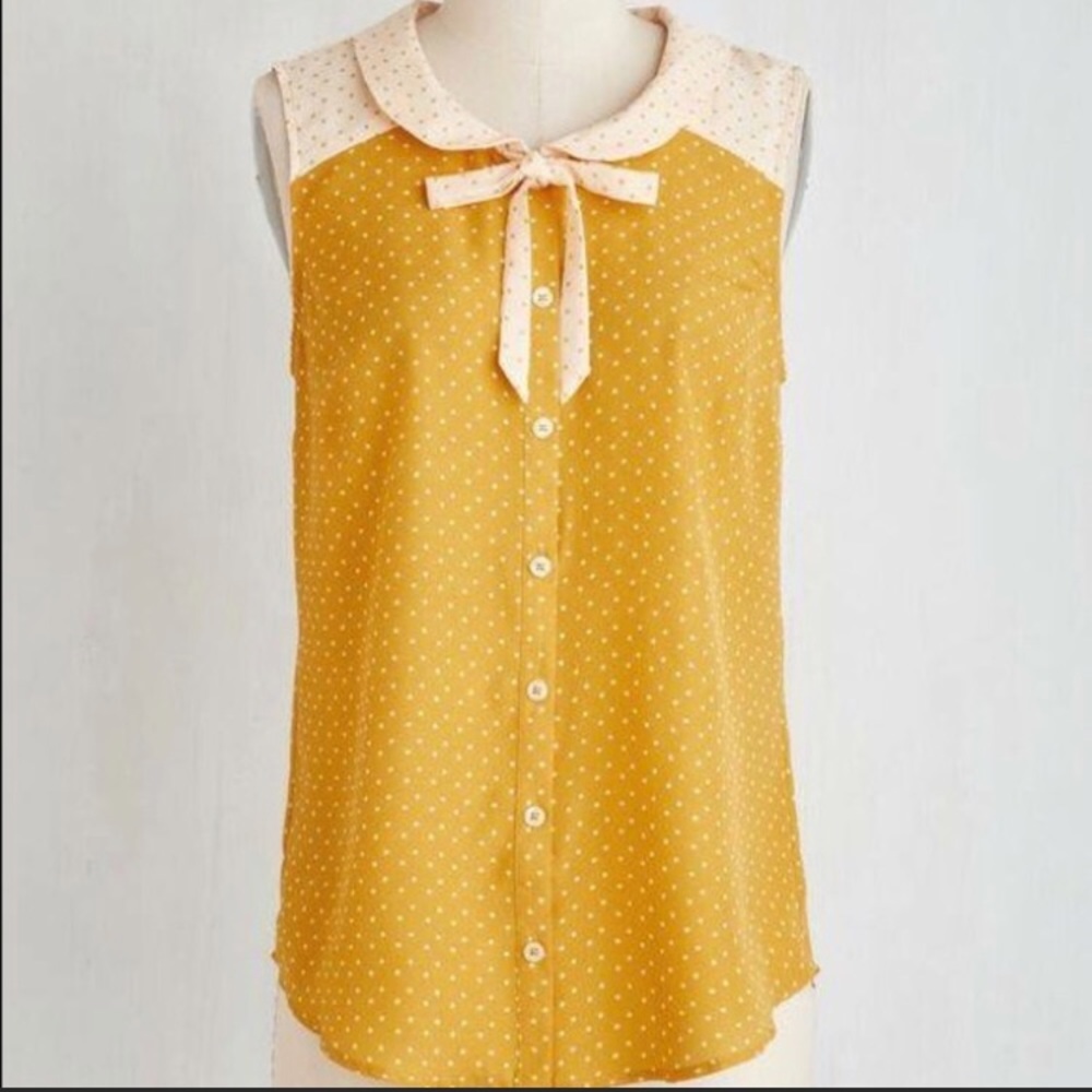 ModCloth Peter Pan collar top